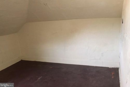 1304 Main St, Darby PA 19023-2619 exterior