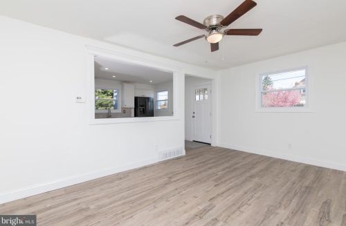 217 Church St, Blenheim NJ 08012-3907 exterior