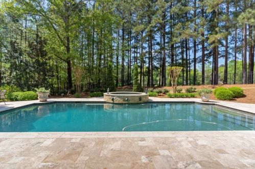 711 Henley Fld Cir, Duluth GA 30097-5924 exterior