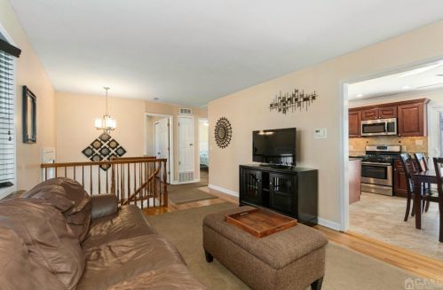 154 Middlesex Ave, Piscataway, NJ 08854-2339