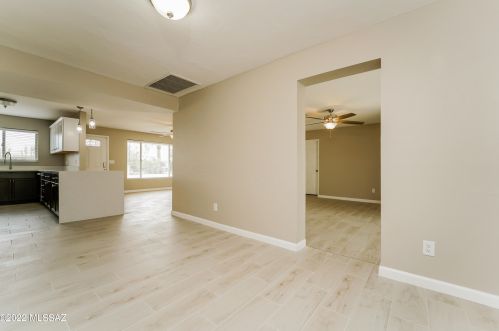 6021 28th St, Tucson AZ  85711-6803 exterior