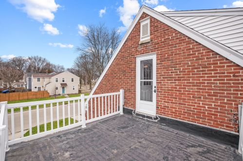 4790 Sheffield Ave, Milwaukee WI 53217-5962 exterior