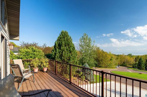 1525 42nd Ave, Duluth MN 55804-2127 exterior