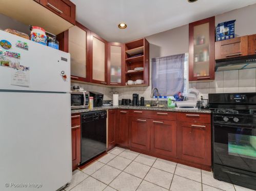 5011 Lawndale Ave, Chicago IL 60803-4219 exterior