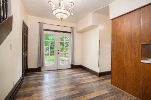 3280 D Ave, Kalamazoo MI  49009-5602 exterior