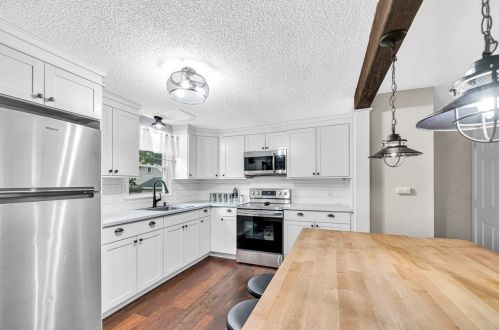 11 Cloran St, Springfield MA  01109-2203 exterior