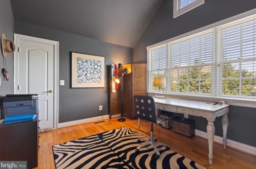 393 Cameron Sta Blvd, Alexandria VA 22304-8681 exterior