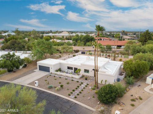 9919 47th Pl, Phoenix AZ  85028-4242 exterior