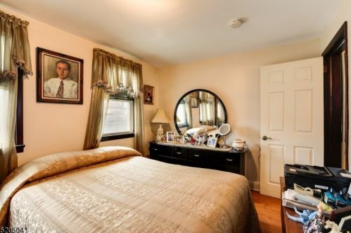 170 Oliver St, Newark NJ 07105-2007 exterior