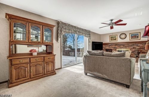 14 Muirfield Ln, Bridgewater NJ 08807-1268 exterior