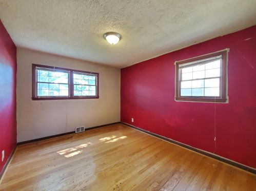 3414 78, Milwaukee WI 53219-3823 exterior