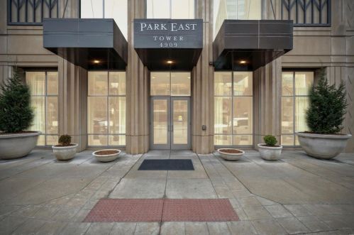 4909 Laclede Ave, Saint Louis MO  63108-1426 exterior