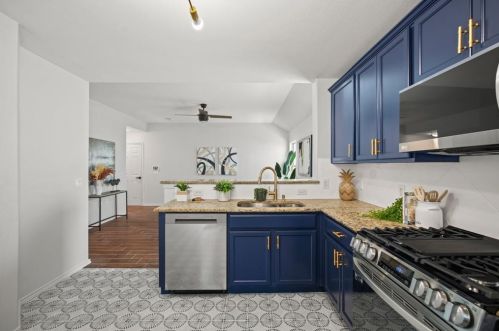 10217 Deer Chase Trl, Austin, TX 78747-2740