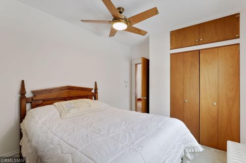 415 Arbor St, Saint Paul MN 55102-3511 exterior