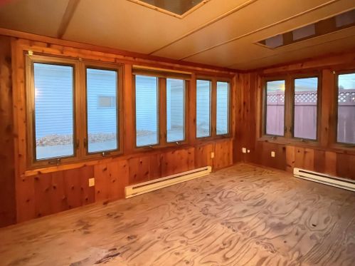 7100 Verona Ct, Milwaukee WI 53219-3932 exterior