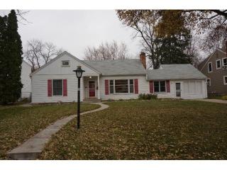 21 20th Ave, Hopkins, MN 55343-7441