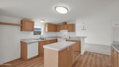 43710 12 St, Phoenix AZ 85086-6477 exterior