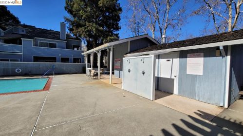 4620 Melody Dr, Concord CA  94521-5374 exterior