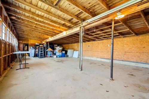 193 Main St, Plaistow NH 03865-3013 exterior