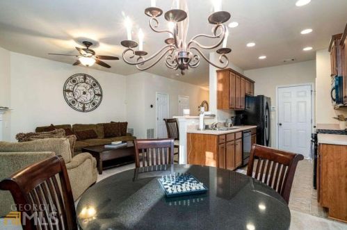 2753 Keystone Ave, Lithonia GA exterior