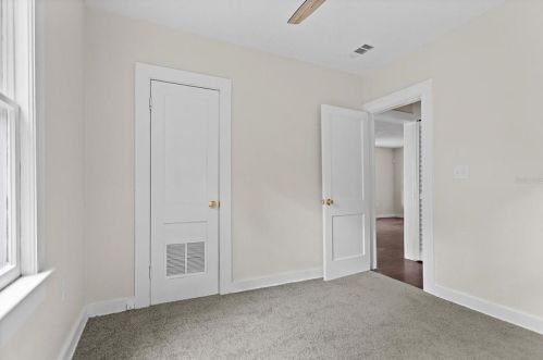 8210 19th St, Tampa FL  33604-3510 exterior