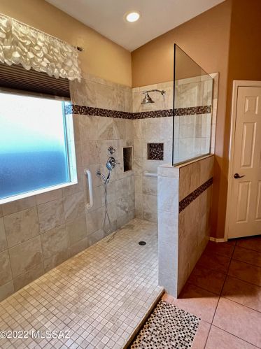 4051 Still Canyon Pass, Tucson AZ  85745-4166 exterior