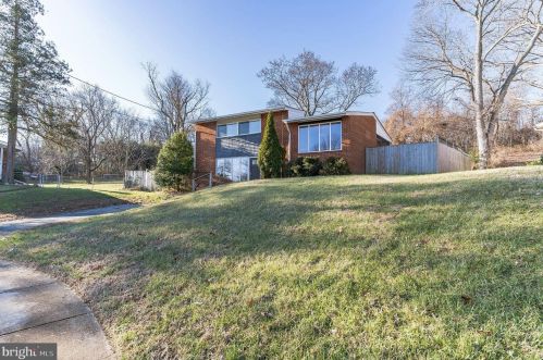 5428 Enid Pl, Alexandria VA  22312-6428 exterior