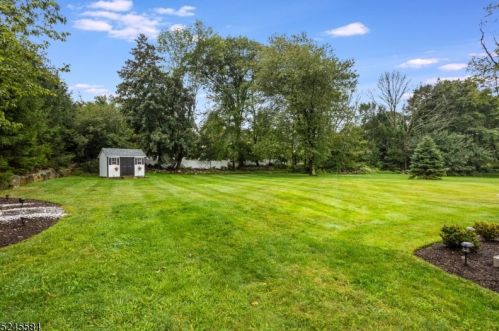 86 Woodbine Ave, Mount Olive NJ 07828-3152 exterior