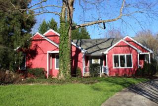 1113 Balmoral Dr, Cary, NC 27511-5126