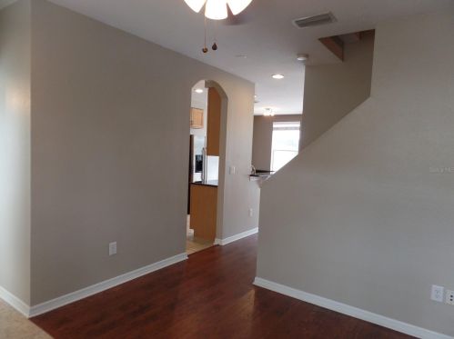 11504 Fountainhead Dr, Tampa, FL 33626-3321