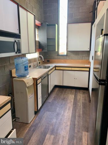 5171 Macarthur Blvd, Washington DC 20016-3315 exterior