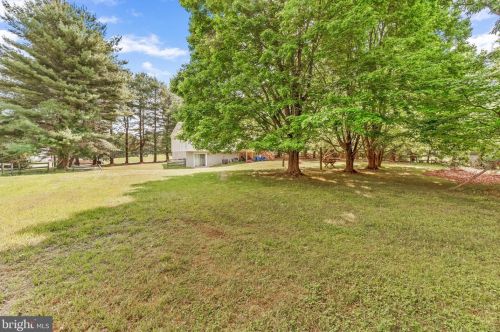 2030 Hatfield Rd, Huntingtown MD 20639-9582 exterior