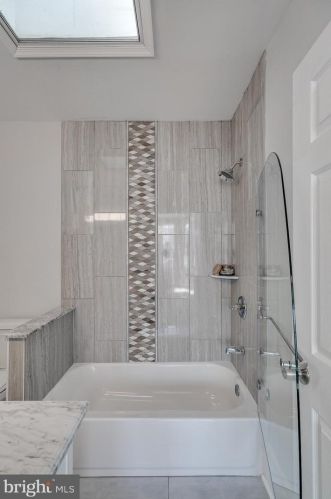 1628 23 St, Philadelphia PA 19145-2700 exterior