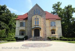 4431 Country Ln, Charlotte NC  28270-1211 exterior