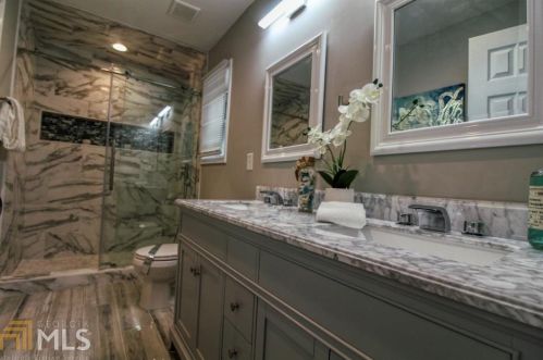 1145 Carlo Wood Dr, Atlanta GA 30331-7344 exterior