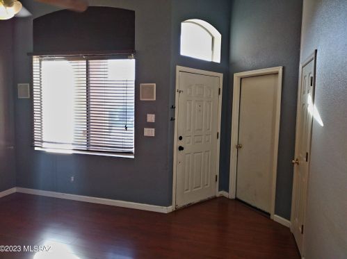 8389 Camino Bengala, Tucson AZ  85747-5163 exterior