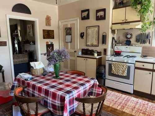 1958 Beckert Ave, Pittsburgh, PA 15212-1302