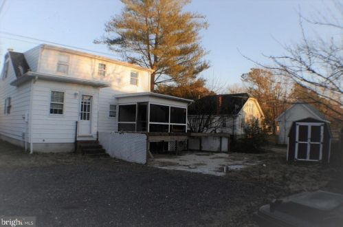 417 Aurora St, Easton, MD 21601-3430