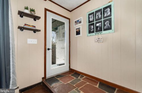 758 Bankert Rd, Hanover PA  17331-9352 exterior