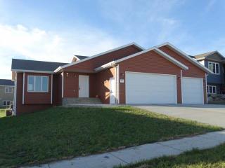 5506 Normandy St, Bismarck ND  58503-5639 exterior