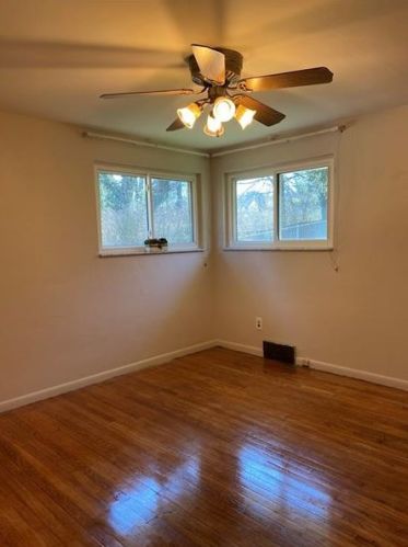 1734 Hallowell St, Pittsburgh PA 15210-3457 exterior