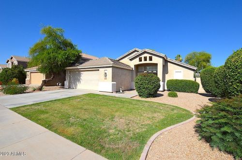 6053 Danielson Way, Chandler AZ  85249-4154 exterior
