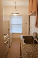 715 St Andrews Pl, Los Angeles CA  90005-3168 exterior