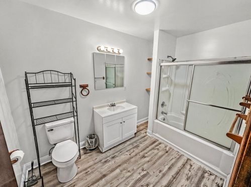 1843 Spg Gdn Ave, Pittsburgh PA 15212-4258 exterior