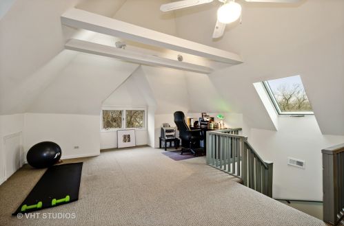 5321 Magnolia Ave, Chicago IL 60640-2205 exterior