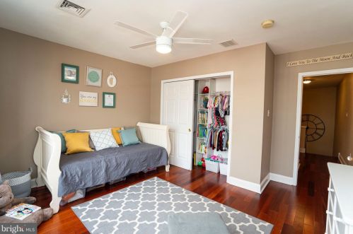 875 Lawrence St, Philadelphia PA 19120-4126 exterior