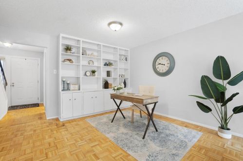 10451 Corbeil Dr, Saint Louis MO  63146-5912 exterior