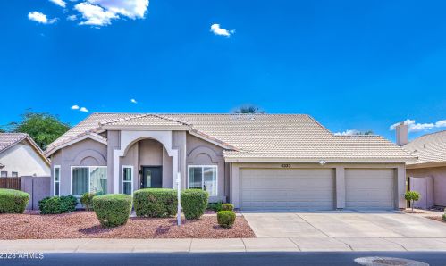 4333 Angela Dr, Phoenix AZ  85032-2282 exterior