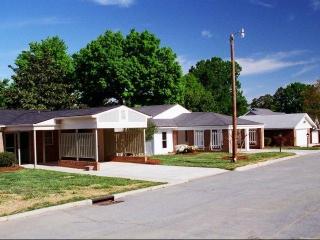 1413 Bergamot Loop, High Point NC  27260-3448 exterior