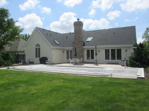 24408 Park Riv Ln, Joliet IL 60404-7673 exterior